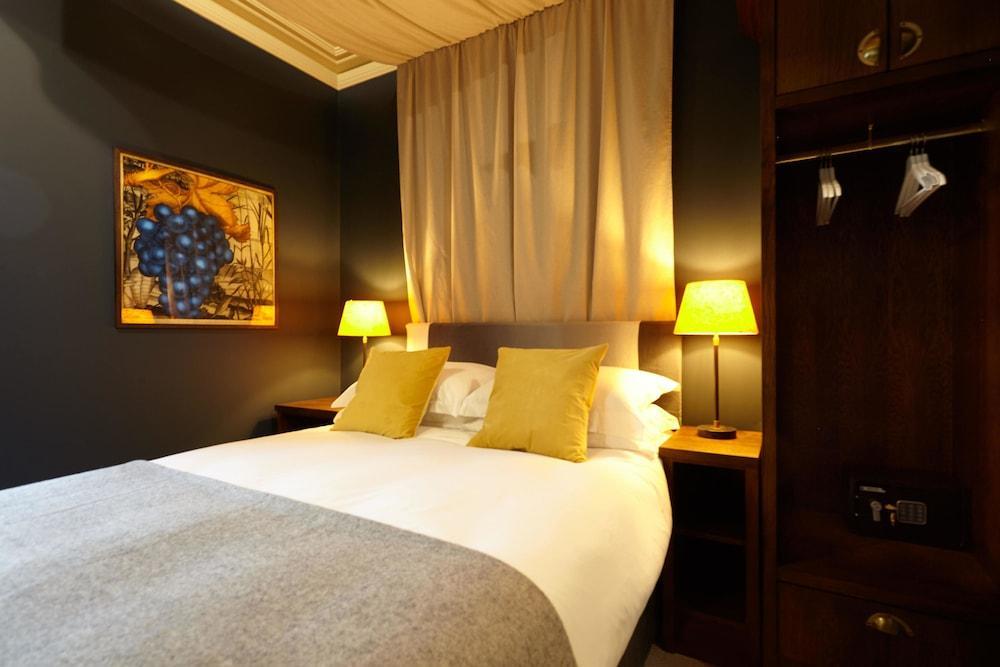 The Princess Victoria London Exteriör bild